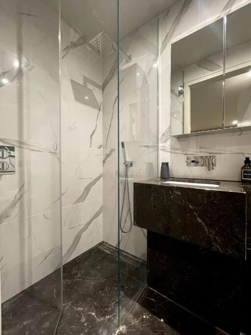 2Br Urban Vista Retreat Chcl F7 Apartman Chigwell Kültér fotó